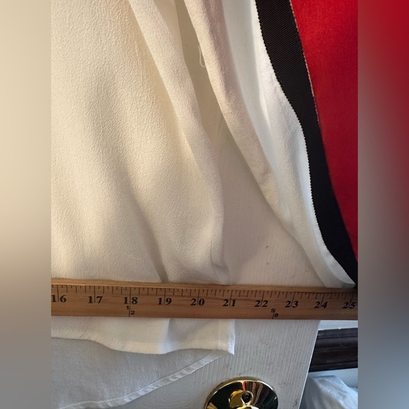 RO & DE White Blouse Red Black Sleeve Stripes Sz MED Elastic Cuffs Back Zipper - Picture 10 of 12